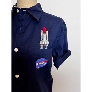 NWT NASA Space Navy Woven Button Down Top Sz M